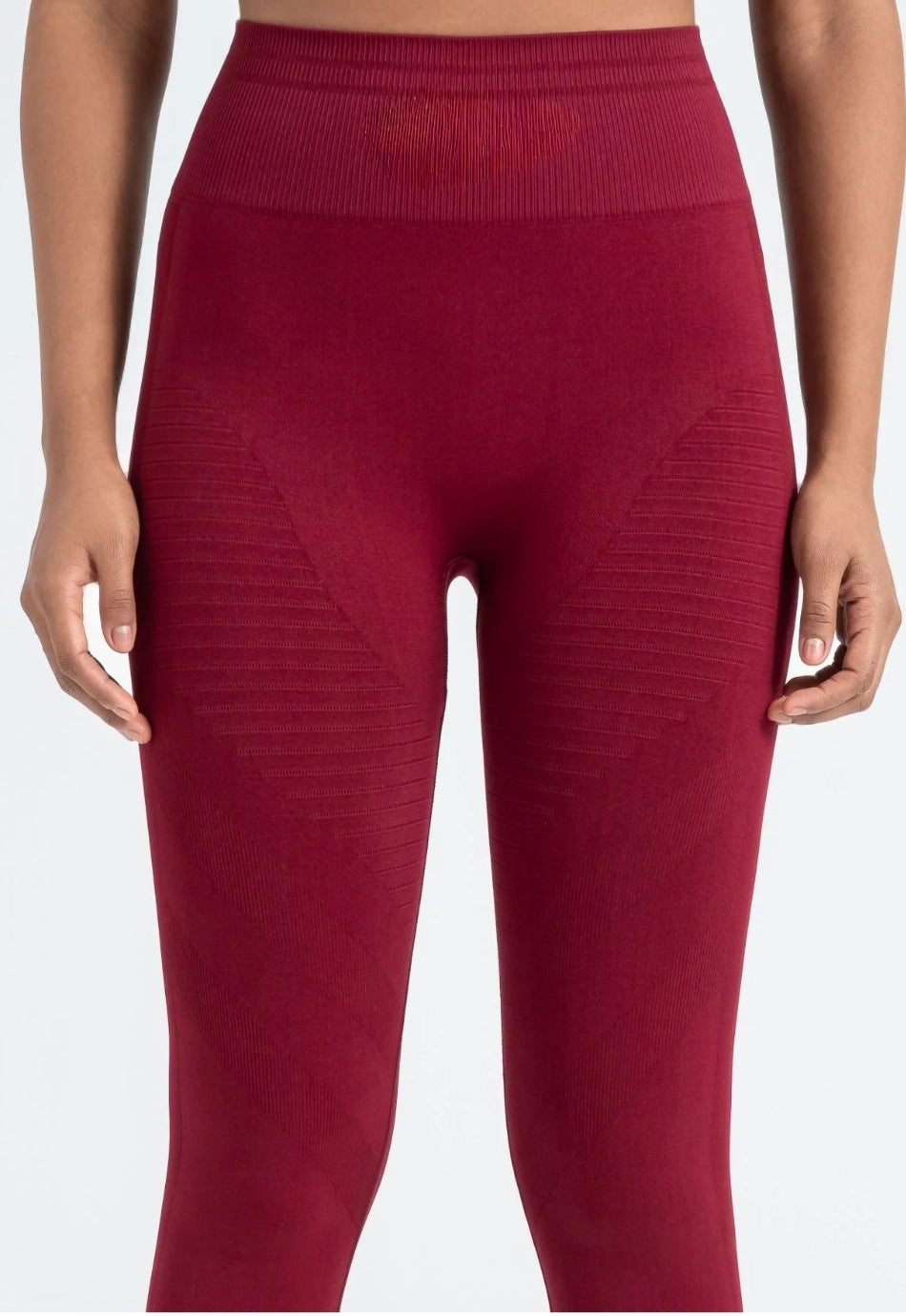 Toparlayıcı Yüksek Bel Seamless Spor Tayt – Push Up Etkili & Nefes Alabilir